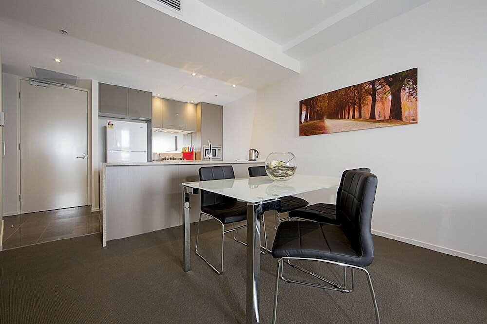 Фото Accommodate Canberra - Manhattan
