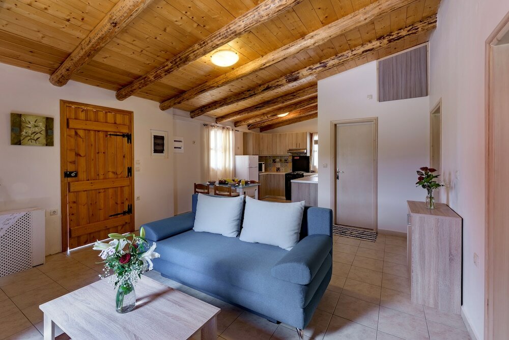 Фото Athousakis Village