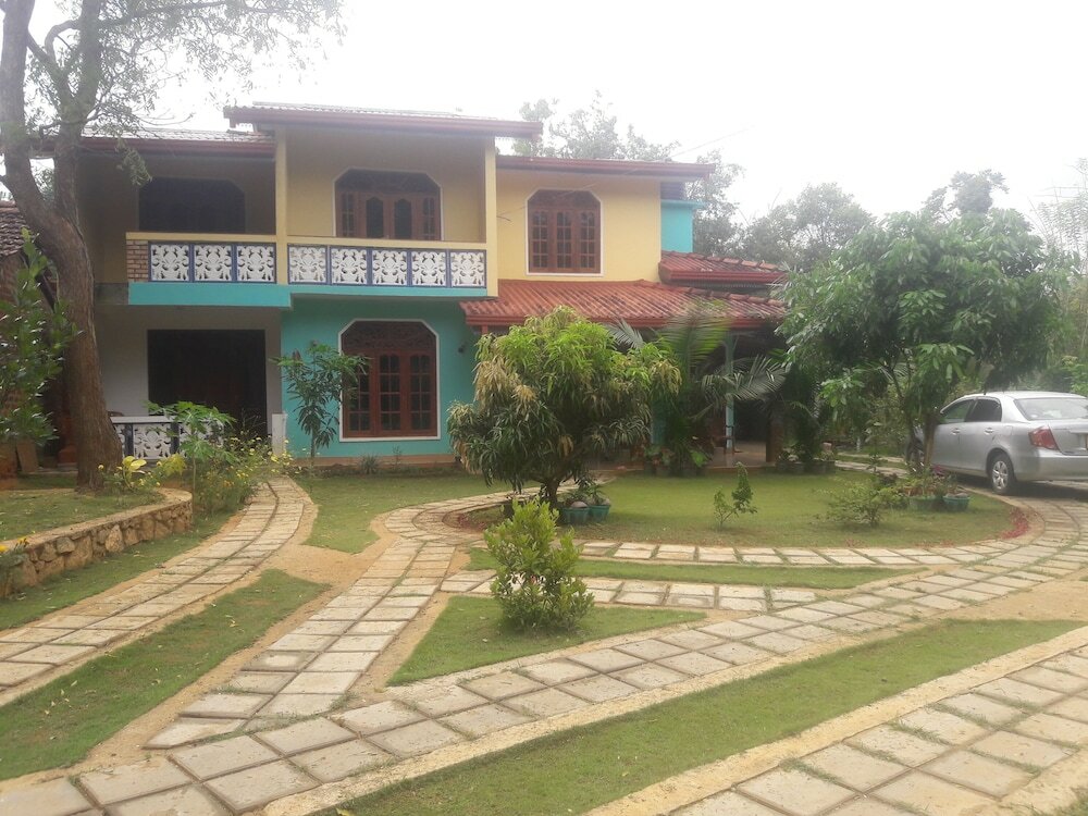 Фото Iduwaraguest