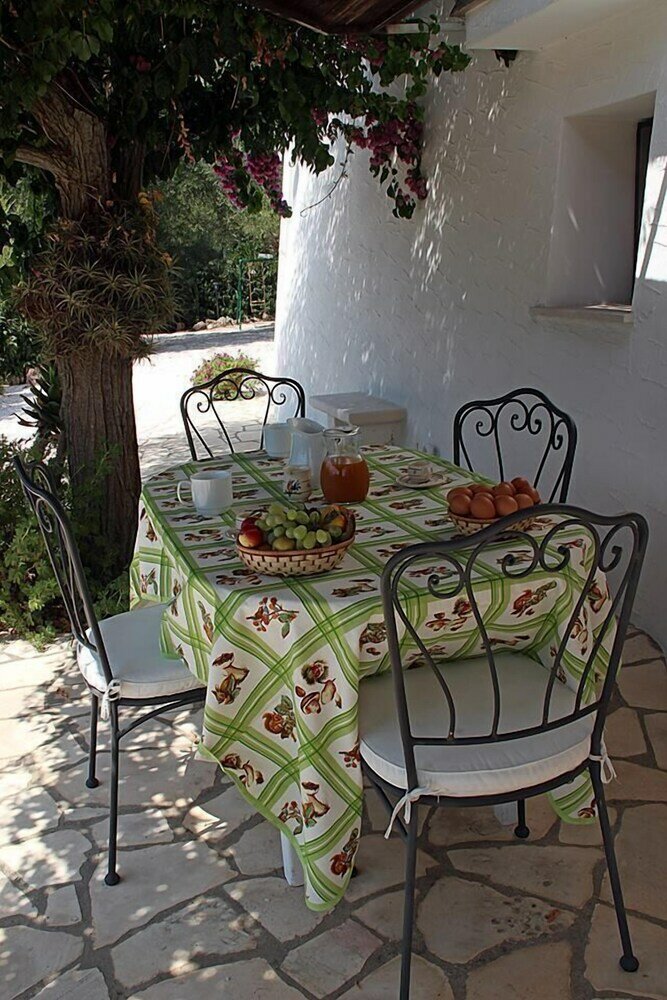 Фото Agriturismo Grotta di Figazzano