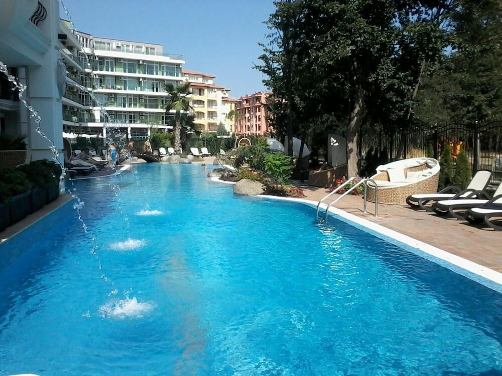 Фото Harmony Suites