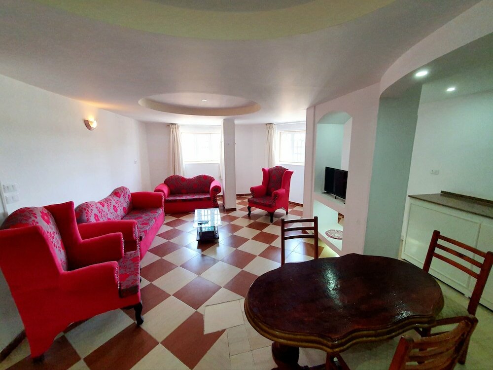 Фото Spring Hotel Luxor