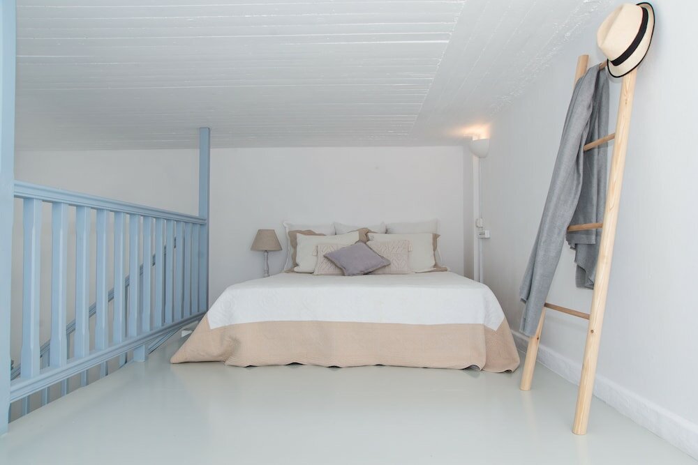 Фото Rafaela Apartments