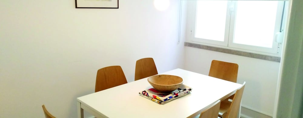 Фото Charming Family Apartment