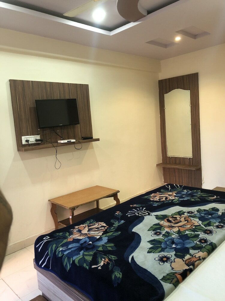 Фото Hotel Satpura Safari