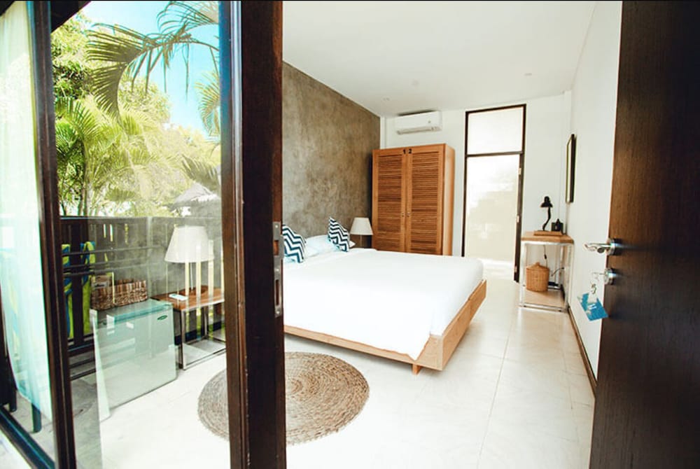 Фото Wave House surf camp