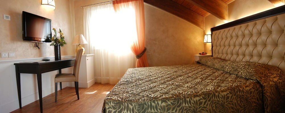 Фото Hotel Il Gabbiano