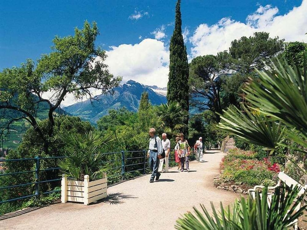 Фото Garni Villa Tyrol - Adults Only