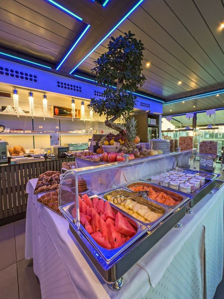 Фото Hotel Monaco