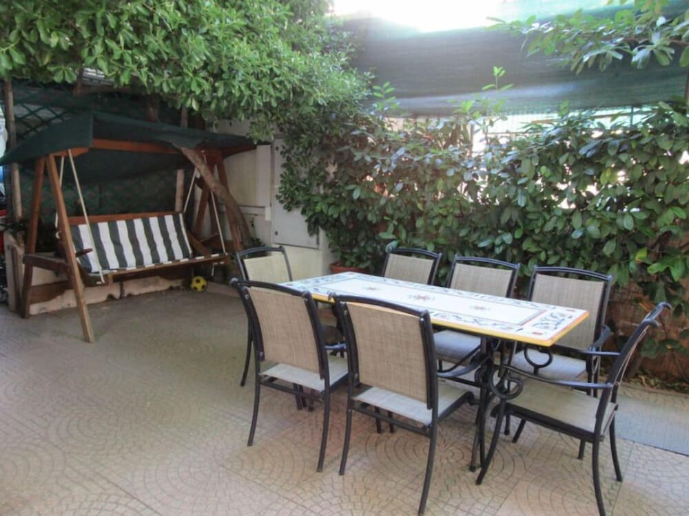 Фото Hotel Urania