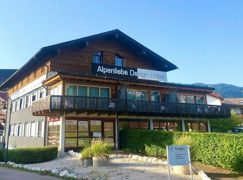 Гостиница Alpenliebe Design Hotel