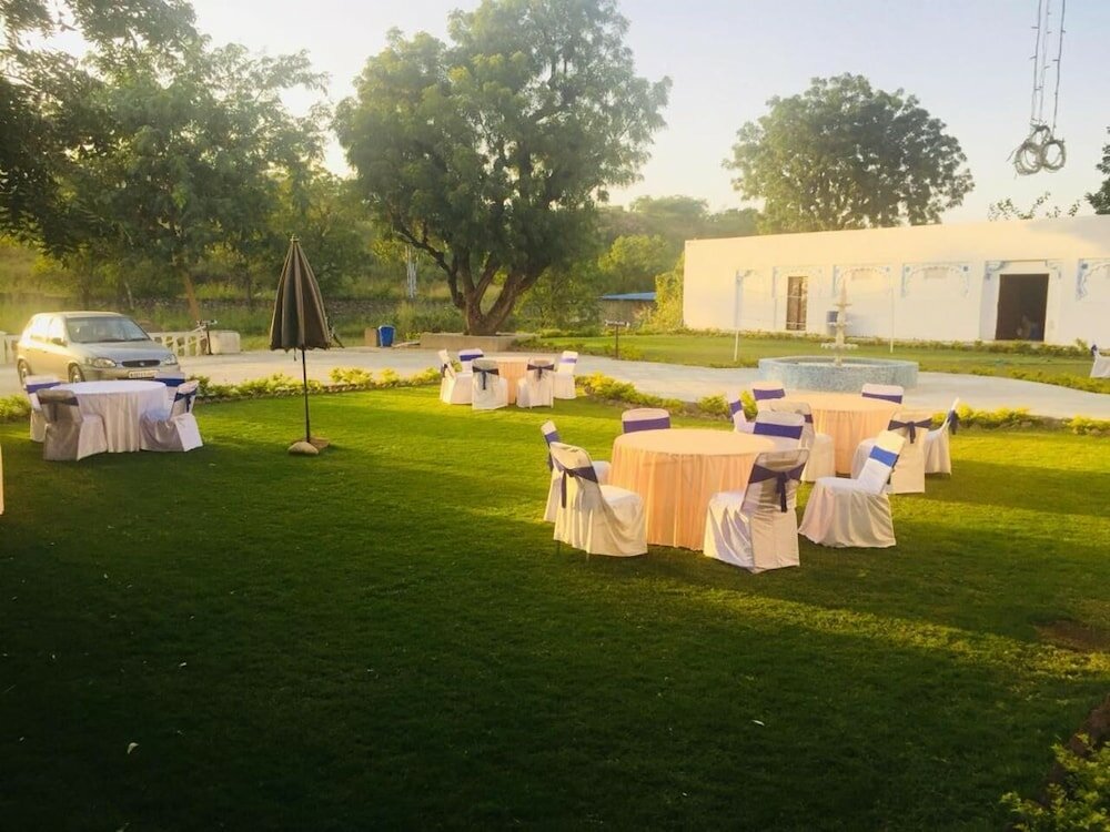 Фото Bonjour Paradise Resort