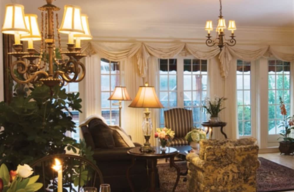 Фото Belfast Bay Inn