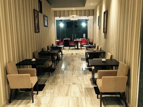 Гостиница Hotel Plaza Alger в Алжире