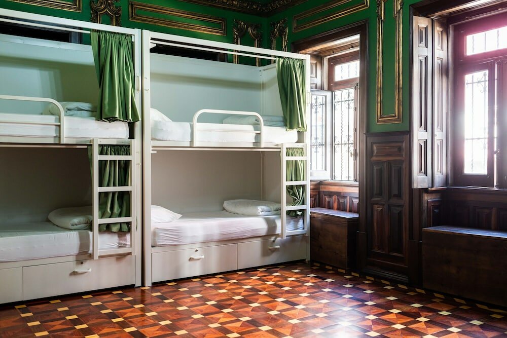 Фото Sant Jordi Hostels Lisbon