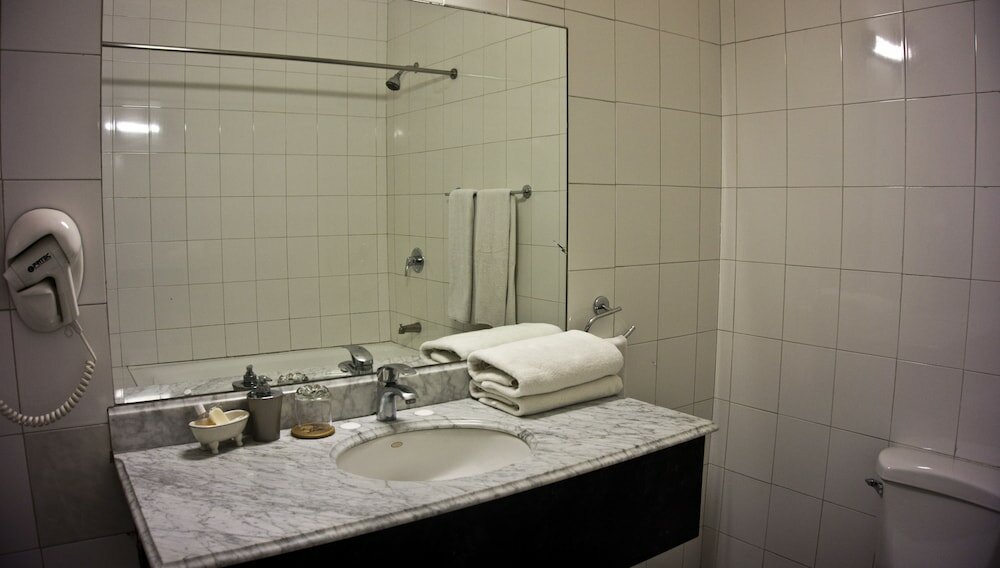 Фото The Congress Hotel