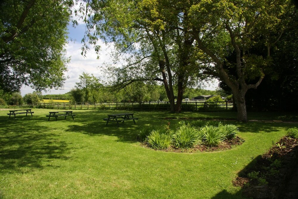 Фото The Marquess Of Exeter