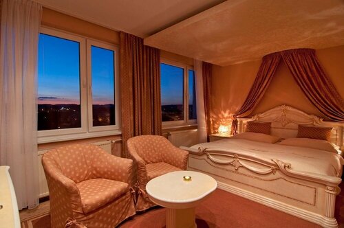 Гостиница Hotel Bílá Růže в Писеке