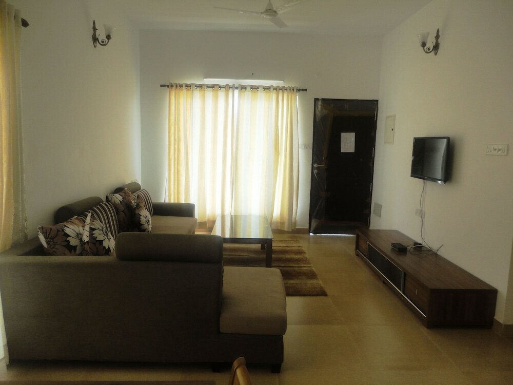 Фото Bahri Beautiful Country