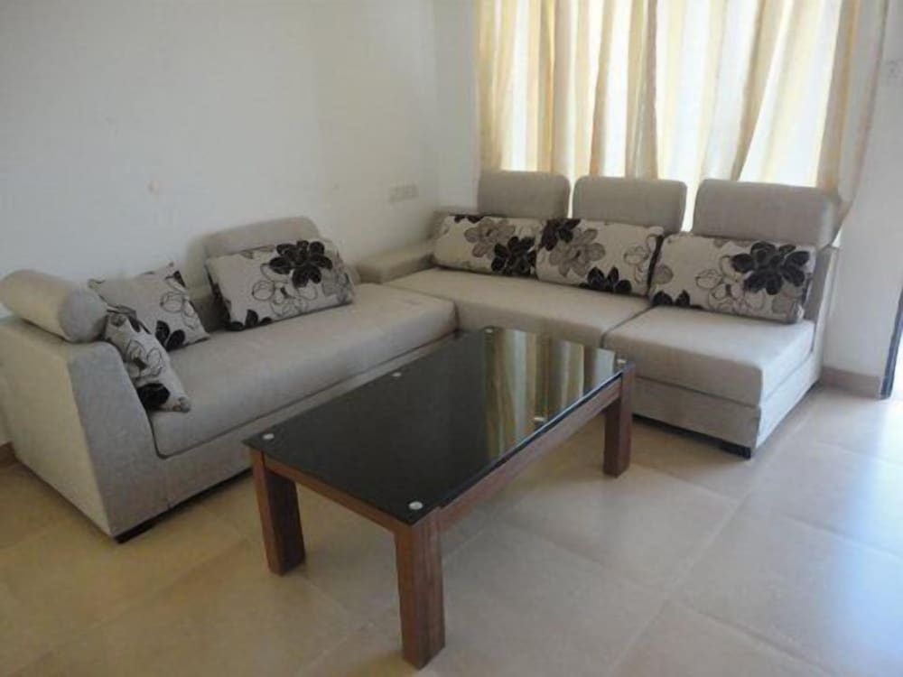 Фото Bahri Beautiful Country