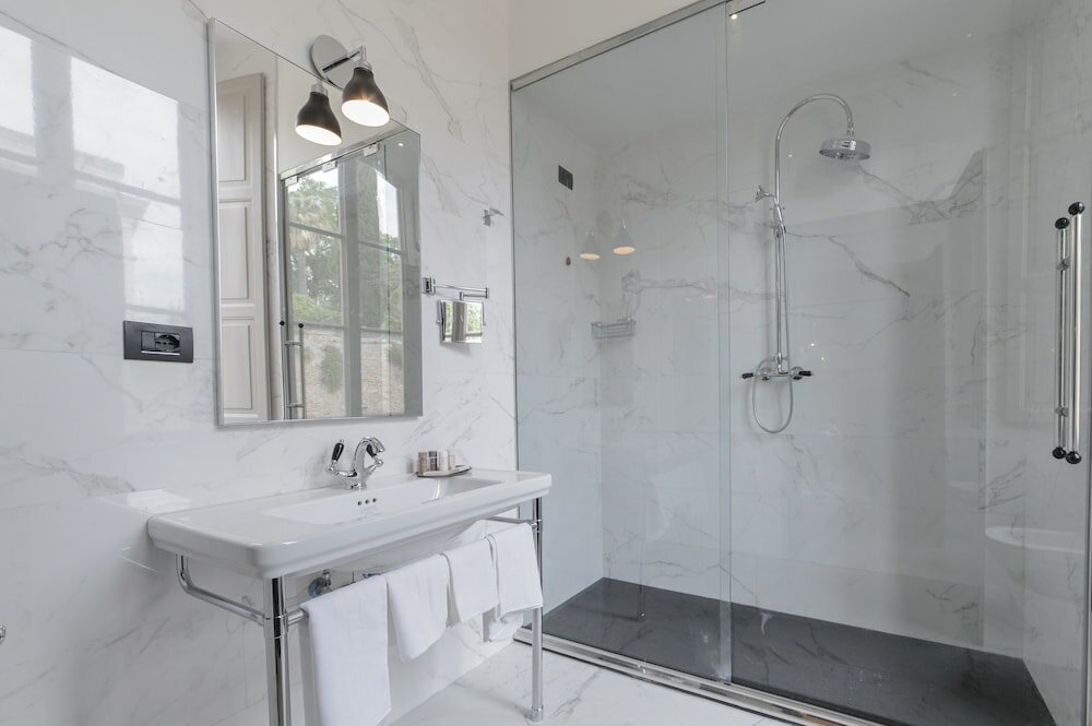 Фото Roma Luxus Hotel