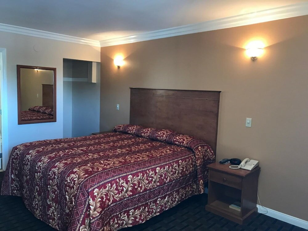 Фото Fullerton Lodge