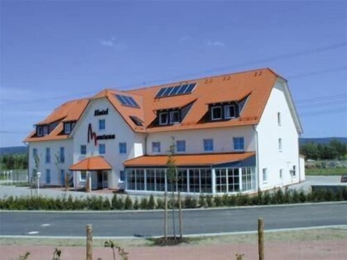 Гостиница Hotel Montana Lauenau