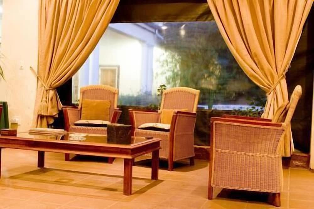 Фото AfricaSky Guest House