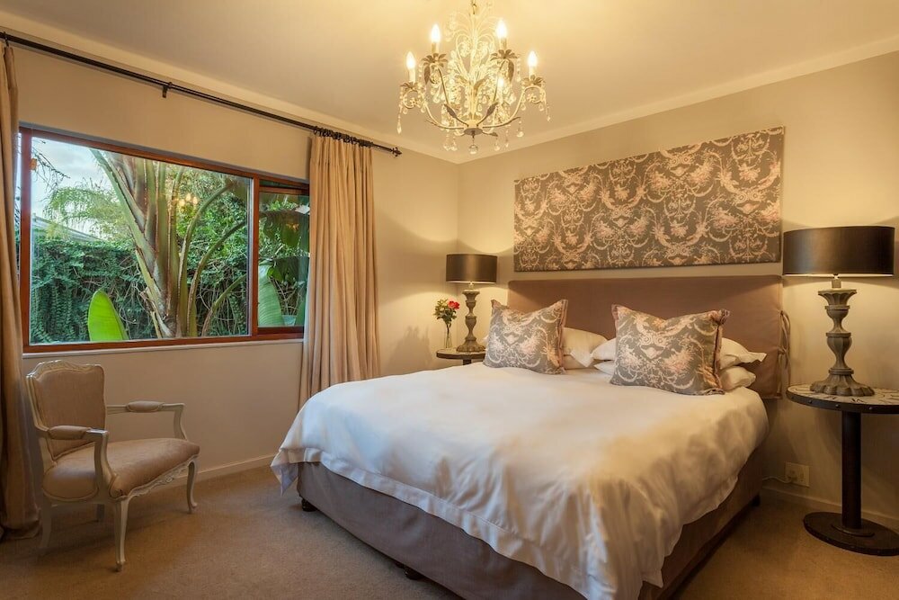 Фото The Loerie Hide