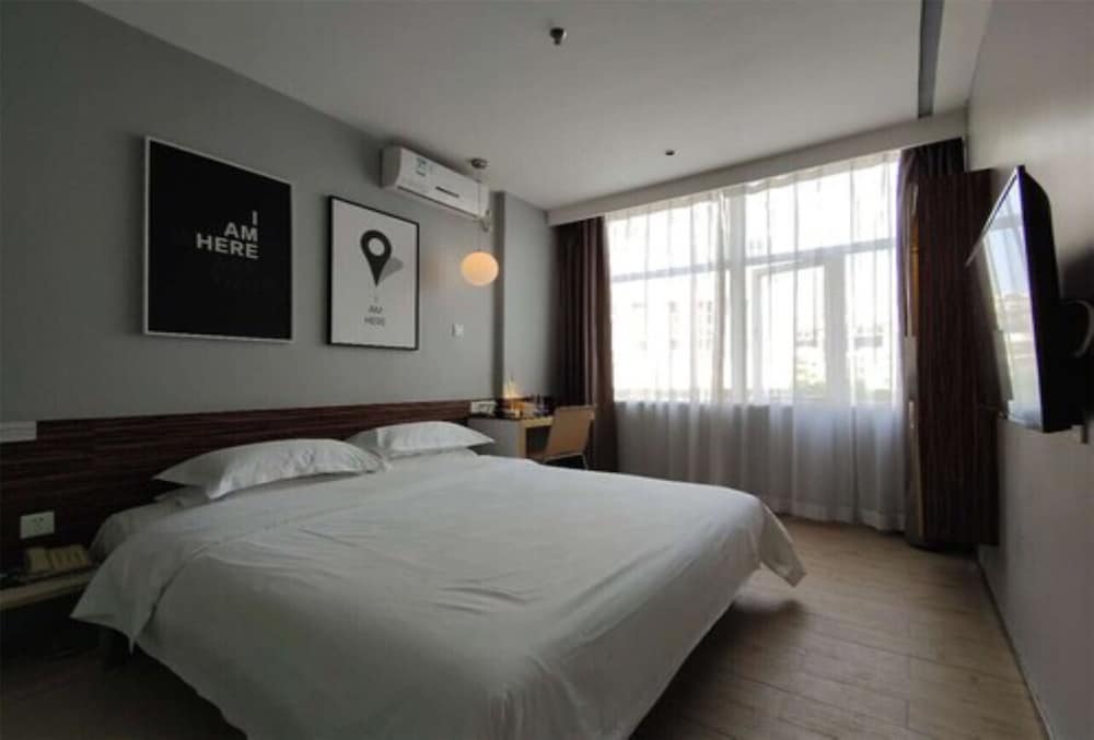 Фото Colour Inn Shenzhen Dongmen Branch