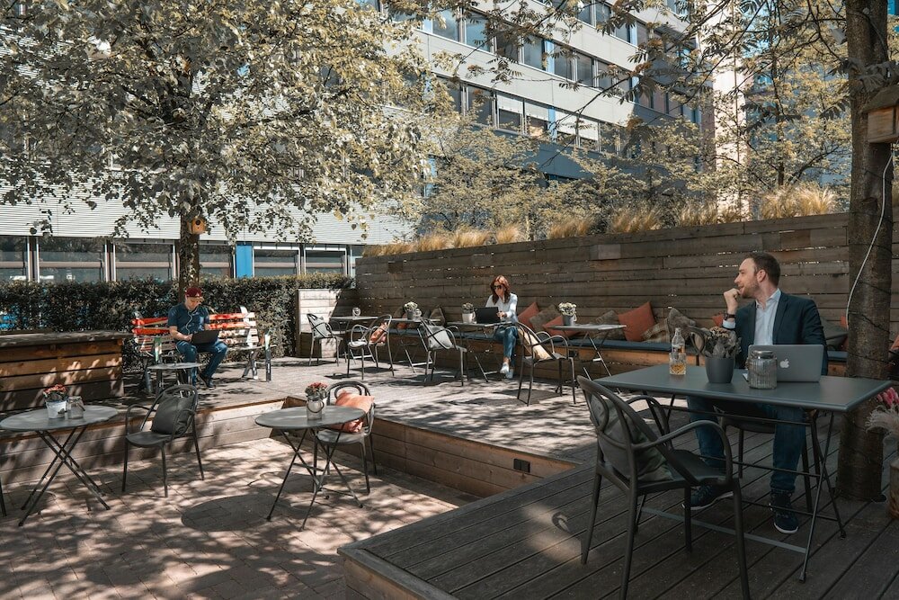 Фото Cocoon Hauptbahnhof