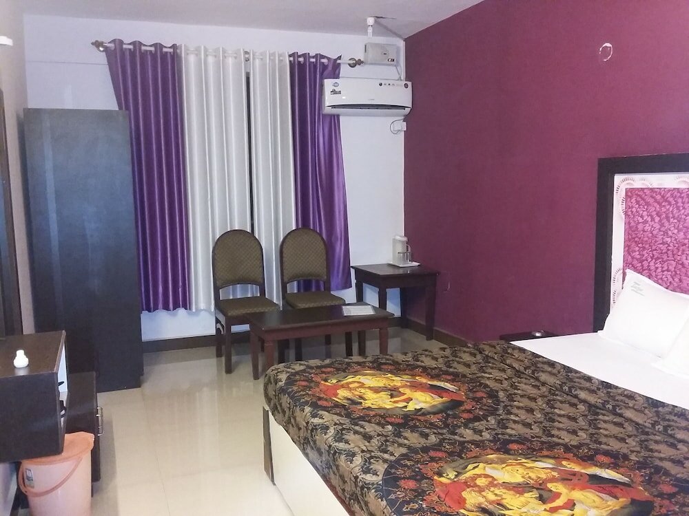 Фото Hotel Luciya International