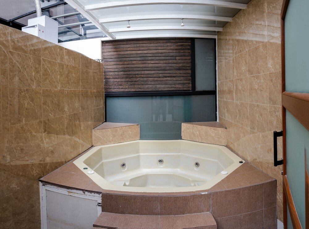 Фото Hotel Santiago de Compostella Suites