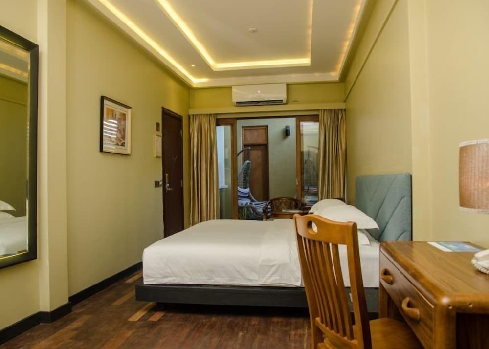 Фото Marina Boutique Hotel