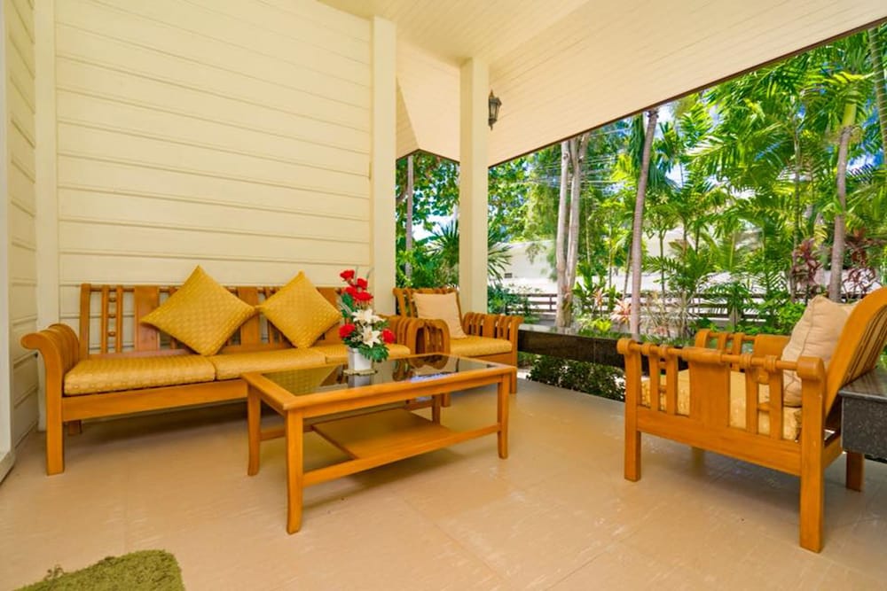 Фото Natien Beach Villa