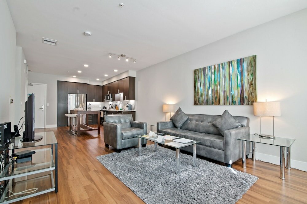 Фото Global Luxury Suites at Mountain View