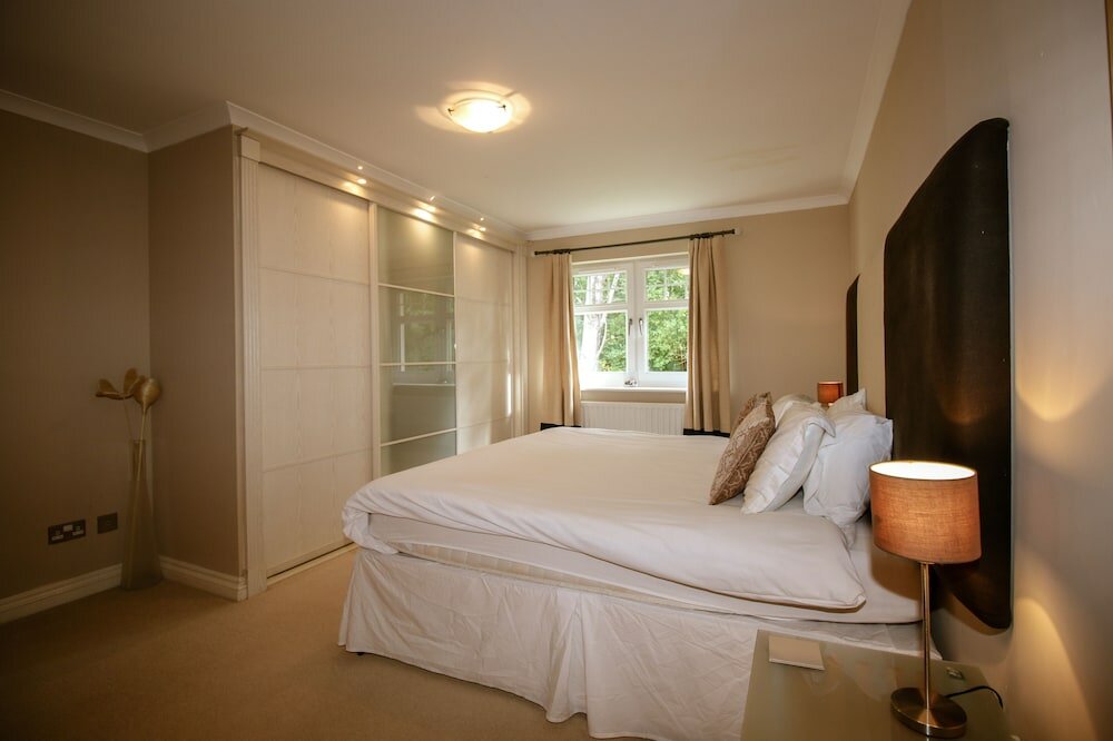 Фото Turnberry Apartments