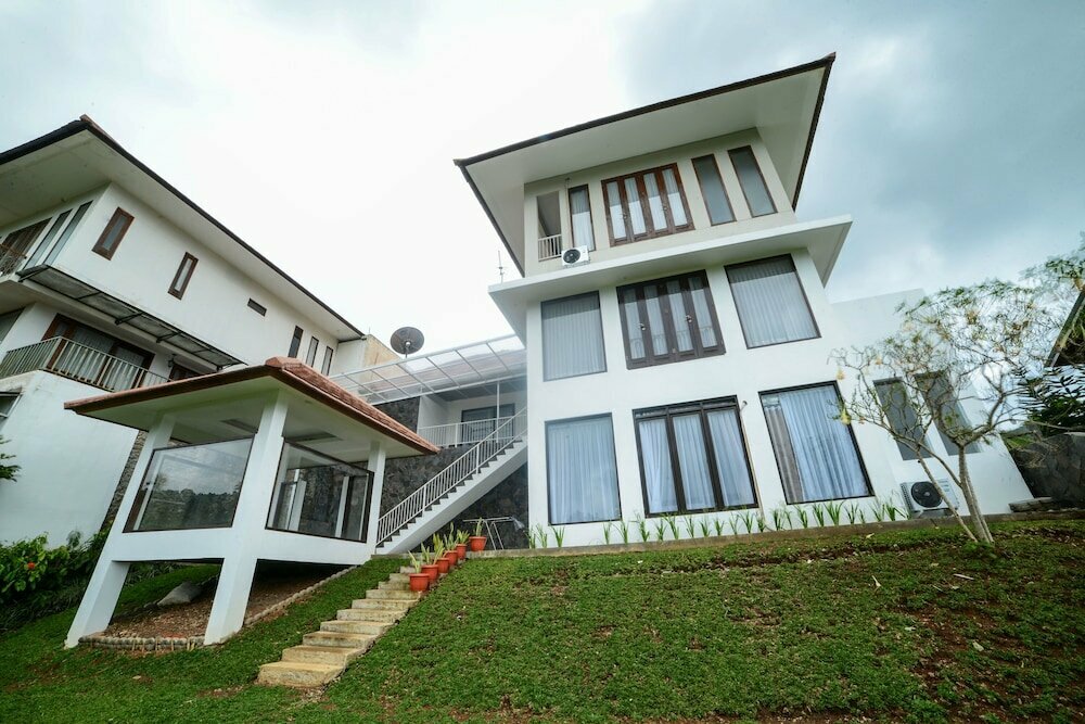 Hotel Spring Hill Villa Syariah, West Java, photo