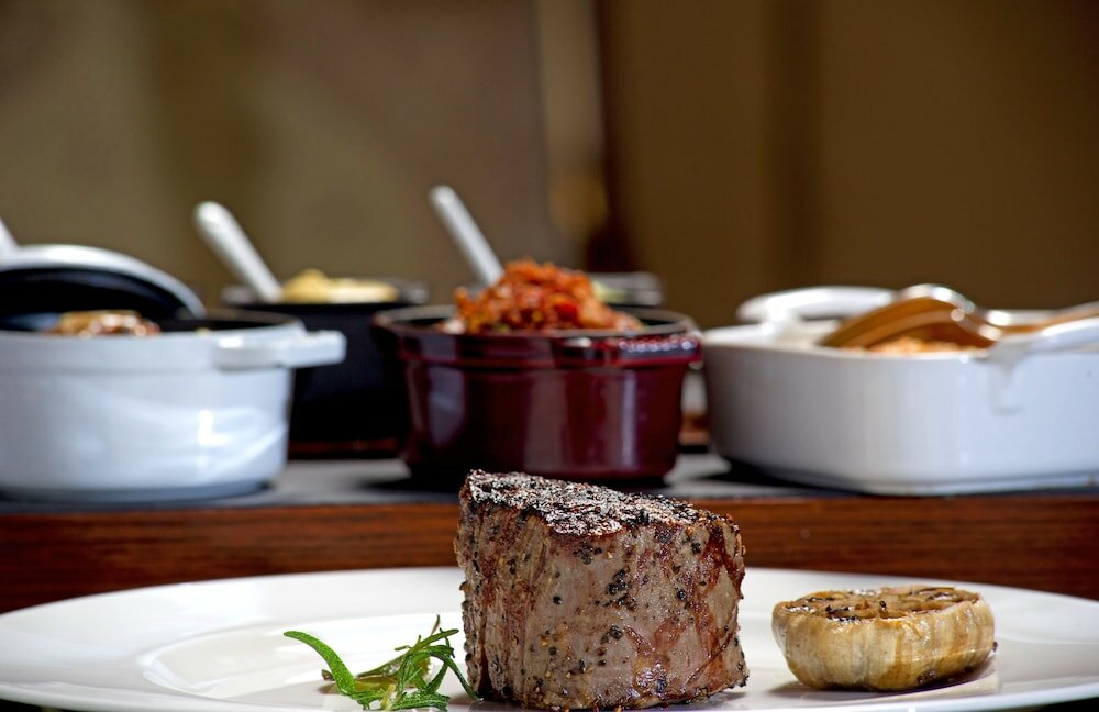 Фото Four Seasons Hotel Beirut