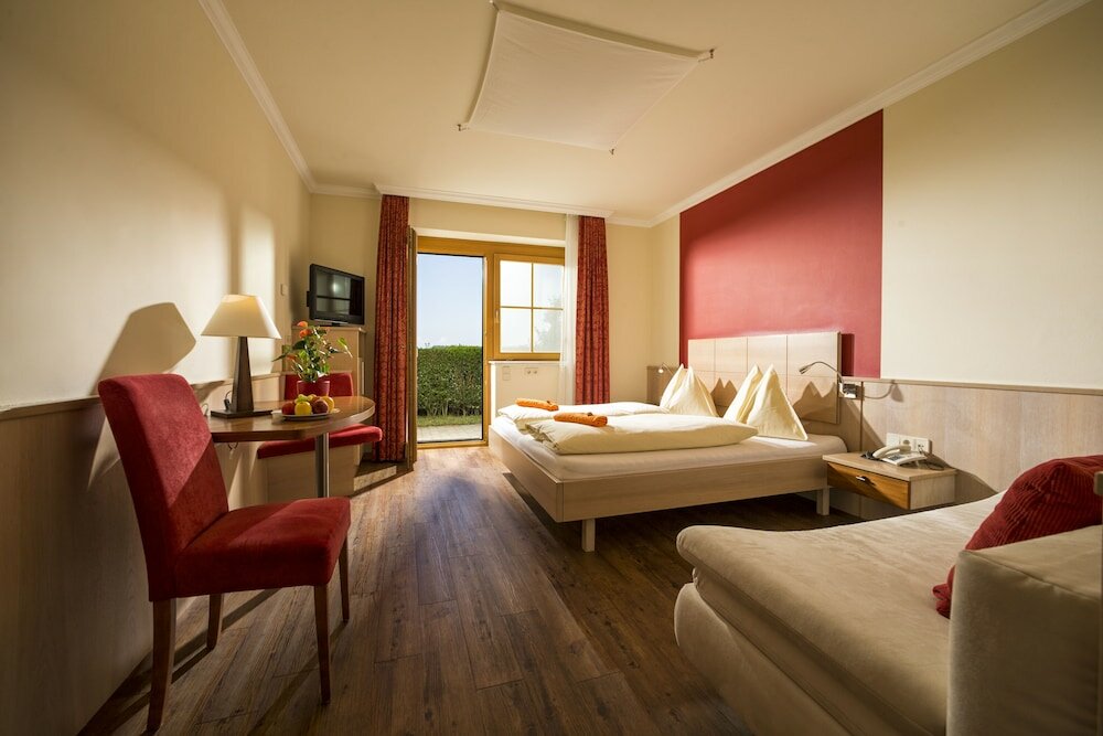 Фото Panoramahof Loipersdorf