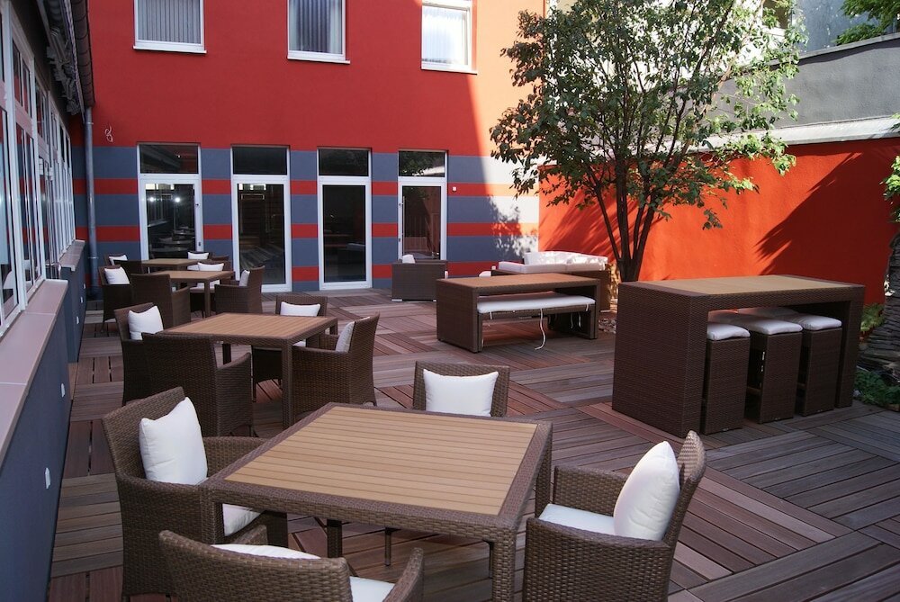 Фото отеля 1