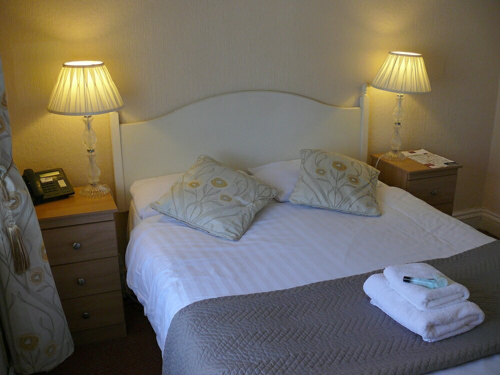 Фото Chester Court Hotel