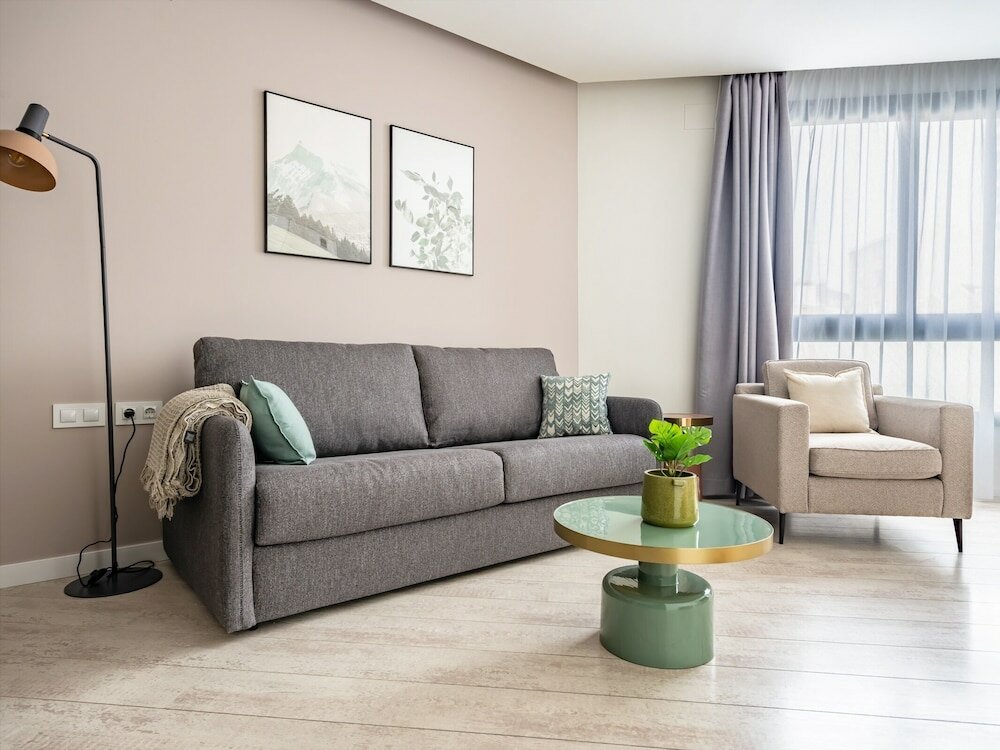 Фото Limehome Barcelona Rector Triadó