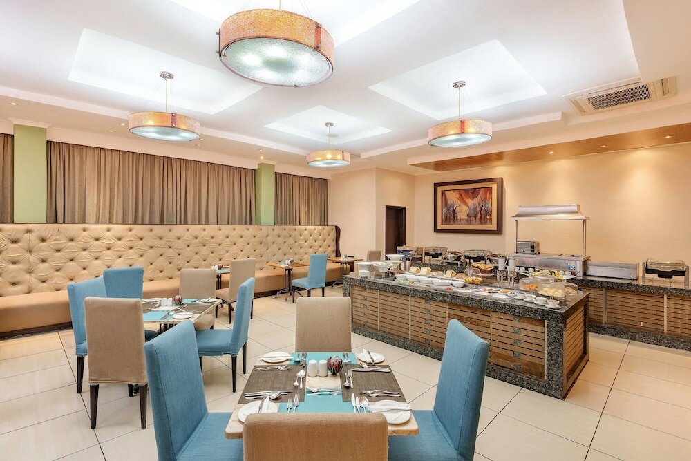 Фото Protea Hotel by Marriott Lusaka