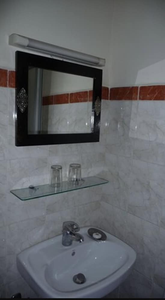 Фото Hotel Narjisse