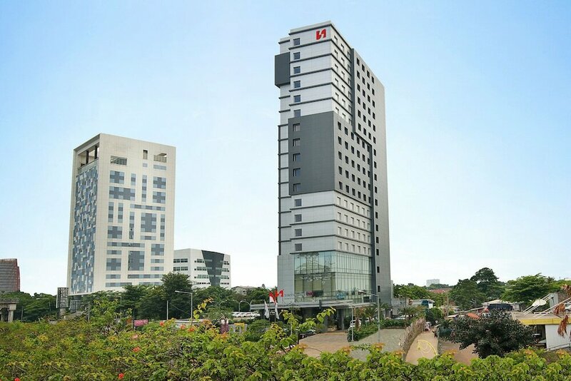 Гостиница Swiss-Belinn Simatupang