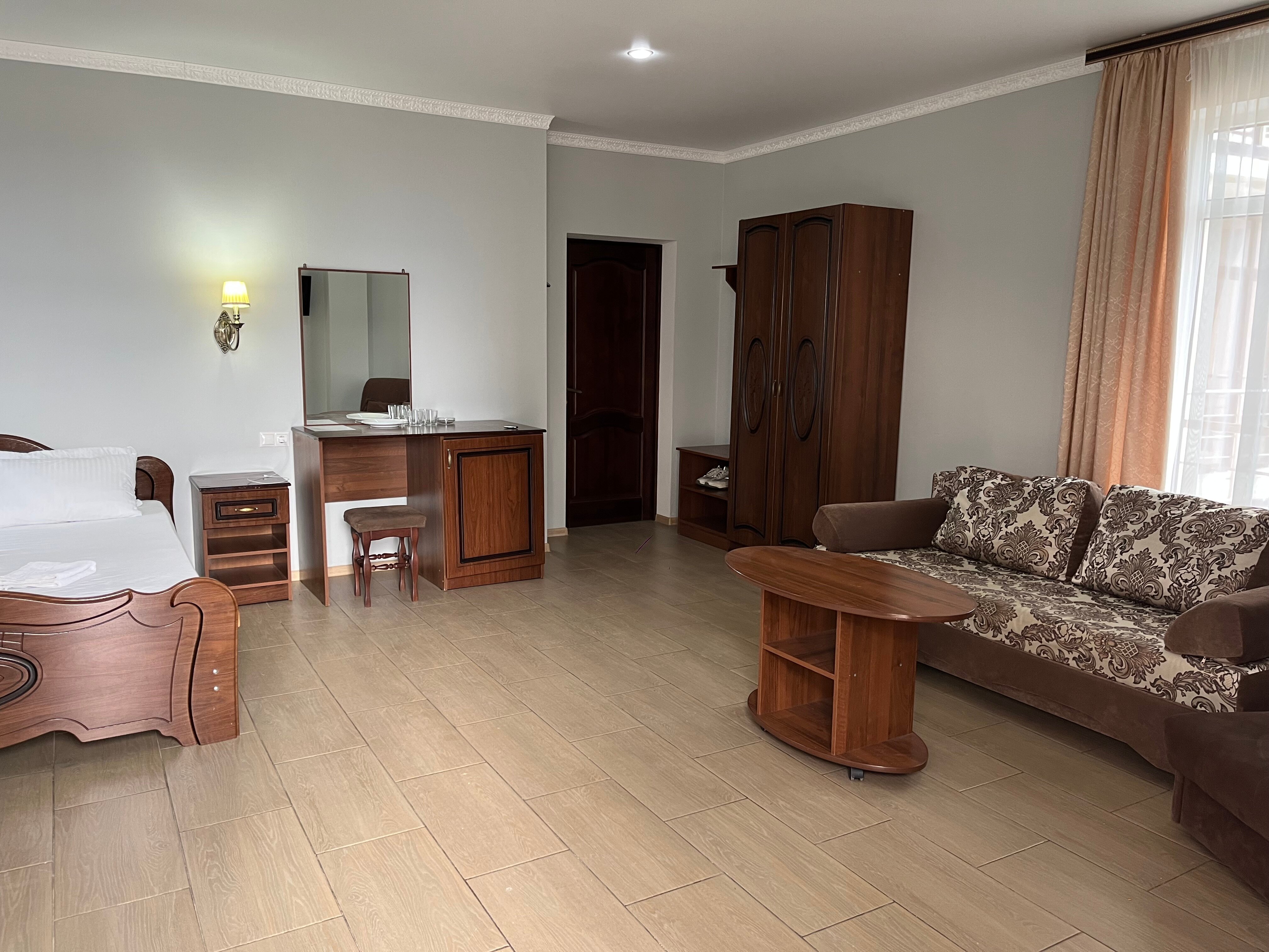 Фото Марсель