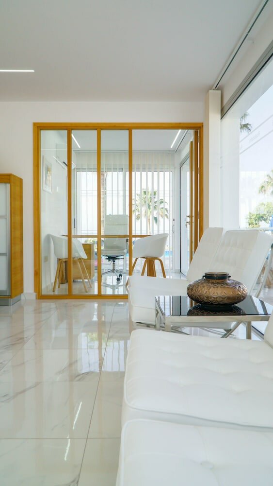 Фото Rododafni Beach Apartments