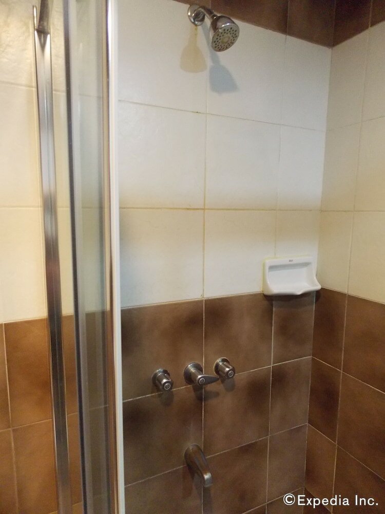 Фото Mo2 Westown Hotel Bacolod - Mandalagan