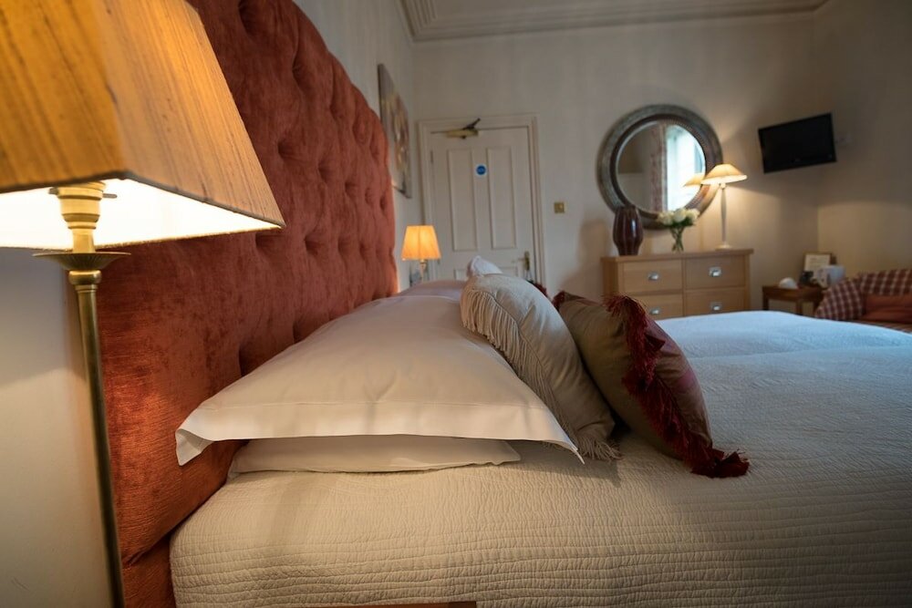 Фото Lypiatt House Hotel